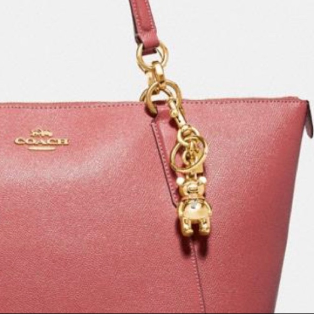 ❤️Coach 3D Bear Bag Charm Gold - Picture 2 of 3